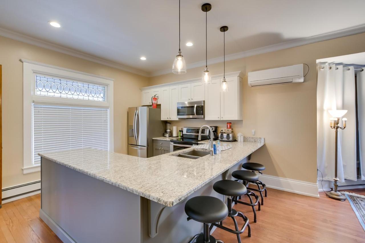 Updated Sheboygan Home With Porch Less Than 1 Mi To Beach Eksteriør bilde